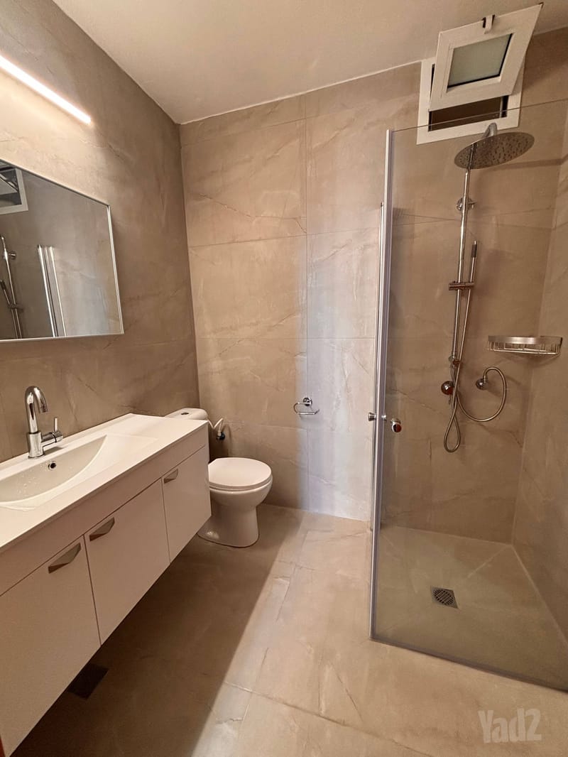 Фото с Yad2 – 5 Комнаты • 8,500 ₪, שדרות ירושלים 2, Ха-Кирья — деловой центр, Ашдод (1)