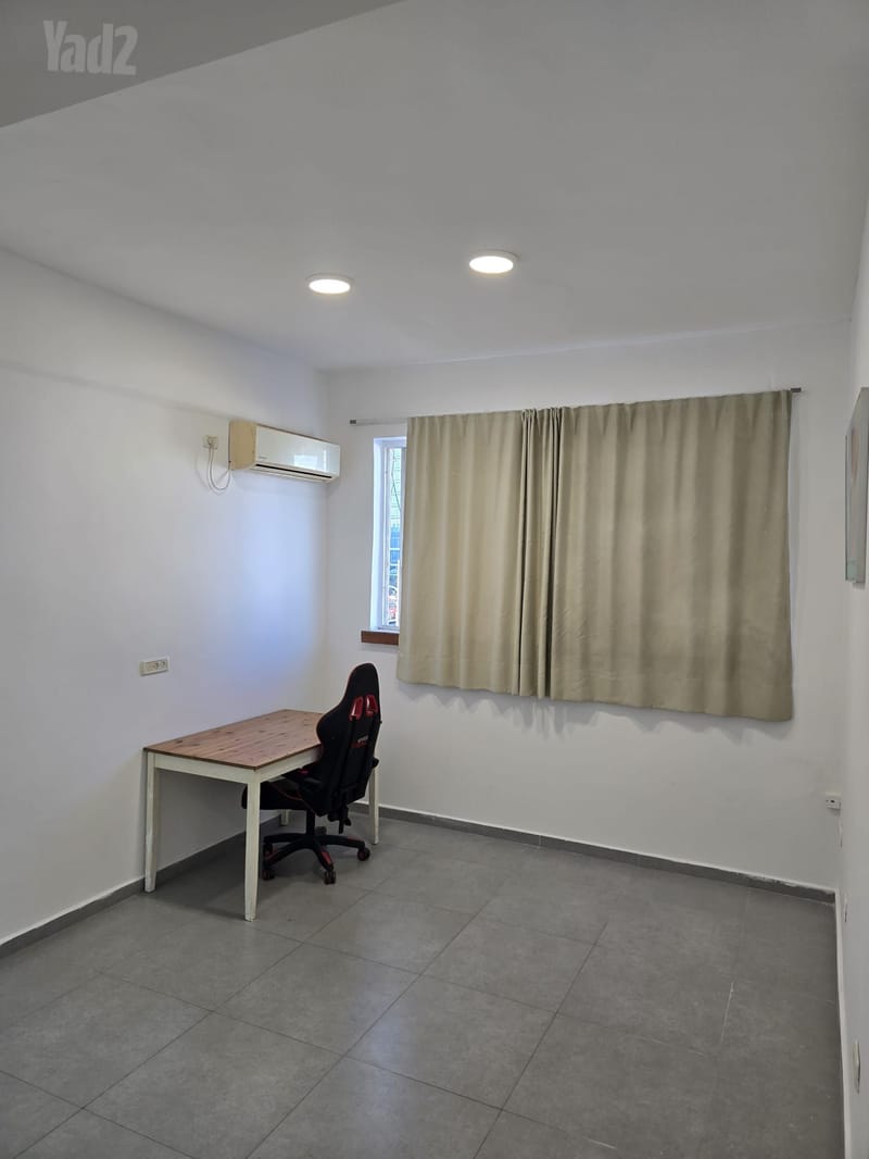 תמונה מיד2 – 2 חדרים • 5,200 ₪, לה גווארדיה 5, מונטיפיורי, תל אביב (1)