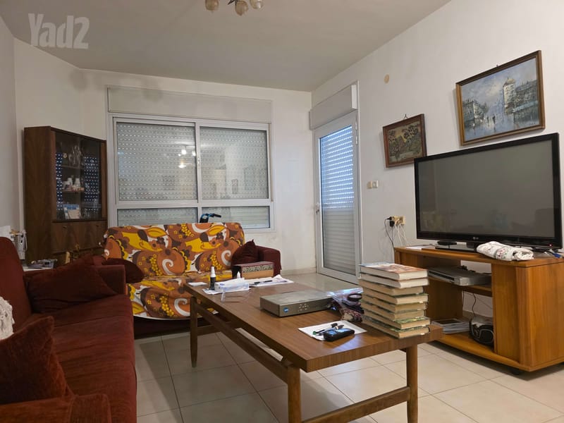 Photo from Yad2 – 4 Rooms • ₪3,000,000, אהבה 8, Magdiel, Hod HaSharon (1)