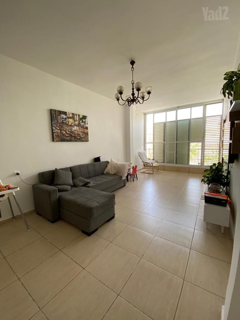 תמונה מיד2 – 4 חדרים • 6,200 ₪, כצנלסון 32, הל"ה, גבעתיים (1)