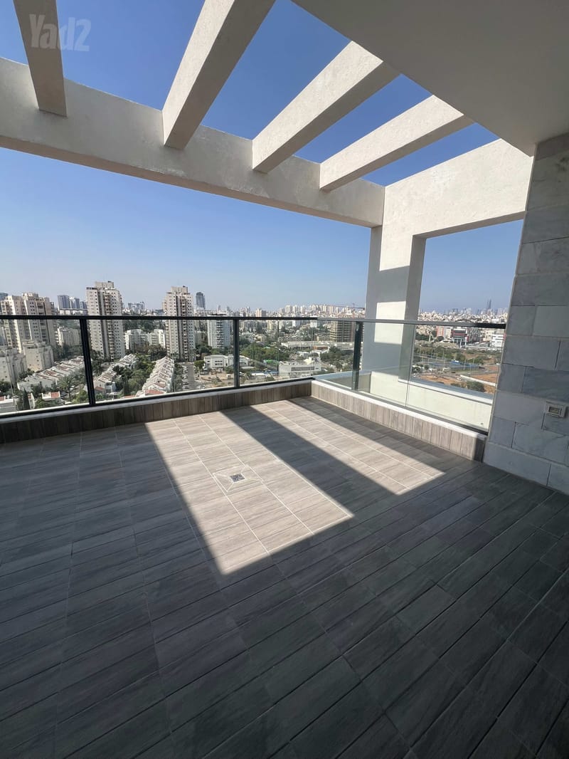 Photo from Yad2 – 4 Rooms • ₪8,500, ירושלים, Ramat HaDekalim, Givat Shmuel (1)