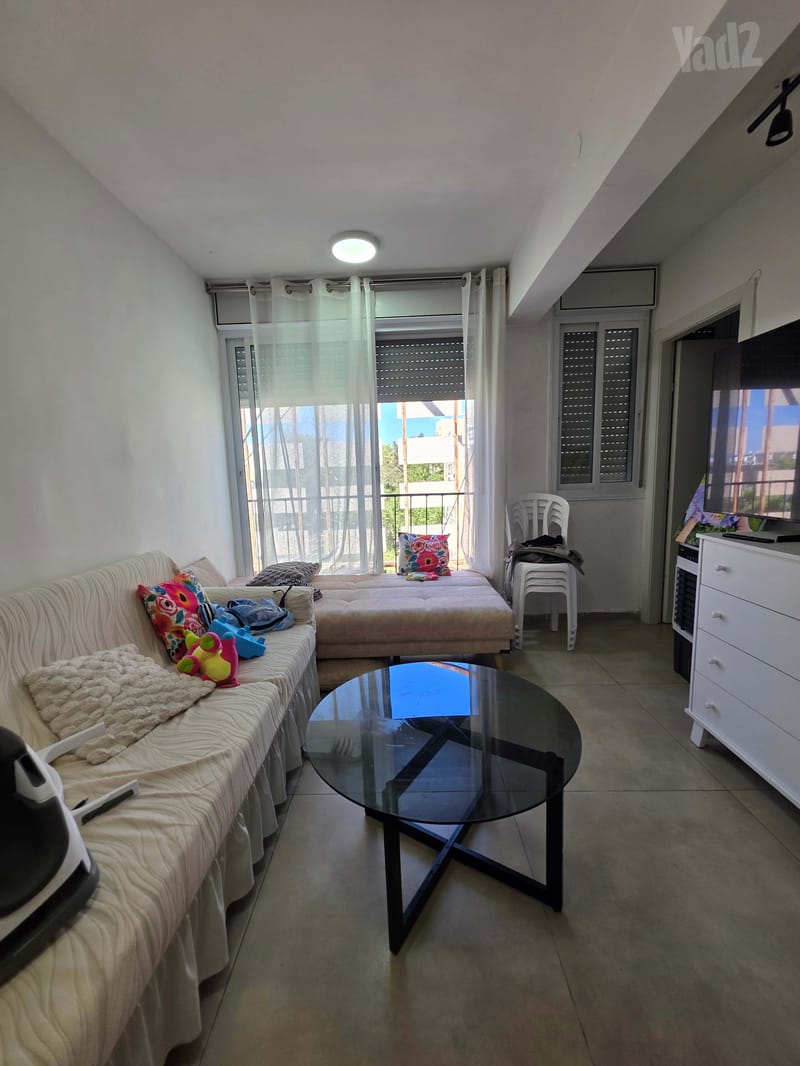 תמונה מיד2 – 2 חדרים • 2,650 ₪, שדרות ירושלים 72, קריית ים ג', קריית ים (1)