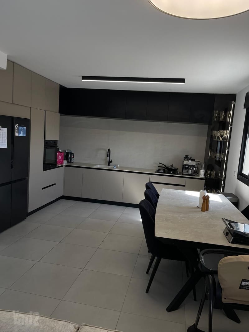 Photo from Yad2 – 5 Rooms • ₪6,500, דרך ארץ 38, Ir HaYayin, Ashkelon (1)