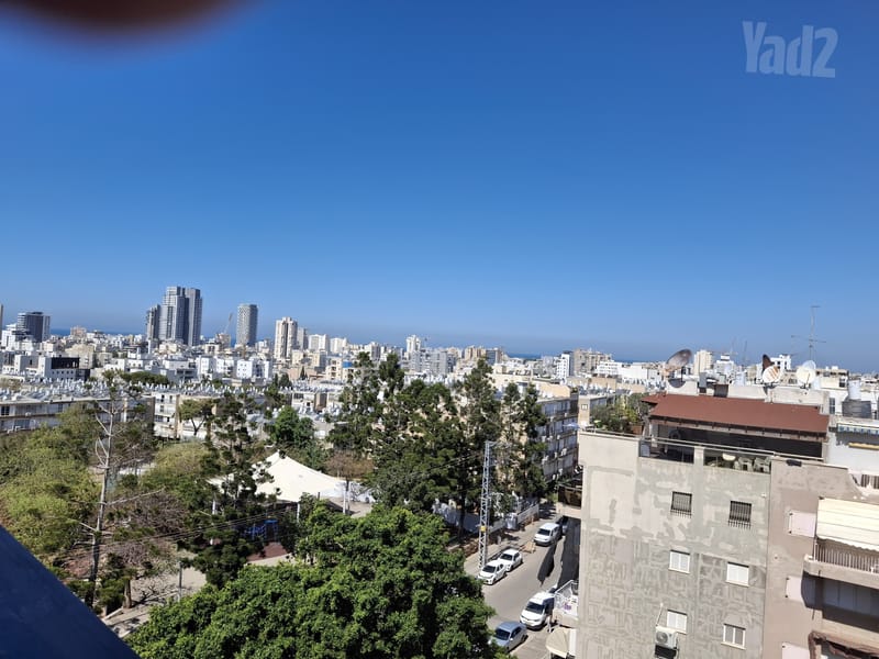 תמונה מיד2 – 2.5 חדרים • 1,495,000 ₪, החשמונאים, לב העיר, בת ים (1)