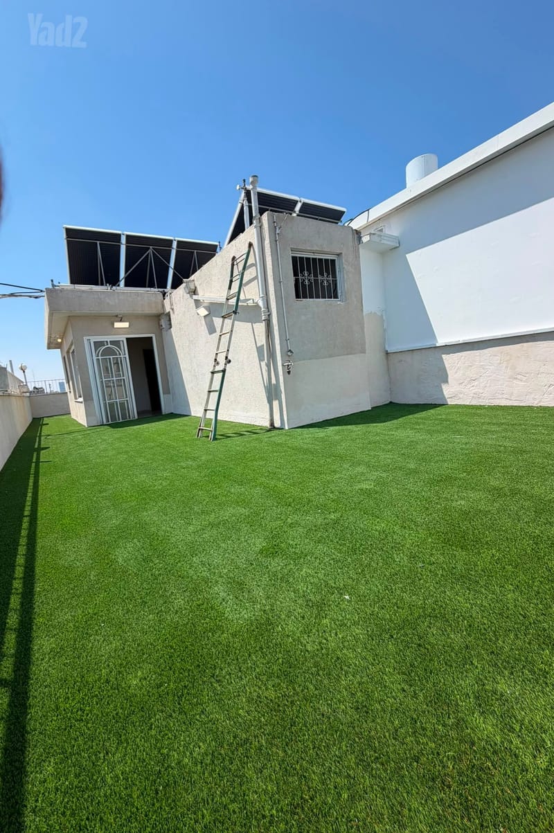 תמונה מיד2 – 5 חדרים • 6,800 ₪, הצפירה 7, קריית עבודה, חולון (1)