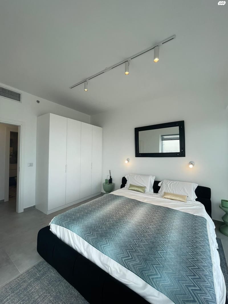 4 Rooms • ₪8,500/mo - Image 5