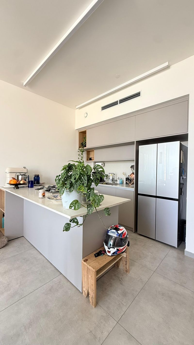 2 Rooms • ₪7,500 - Image 4