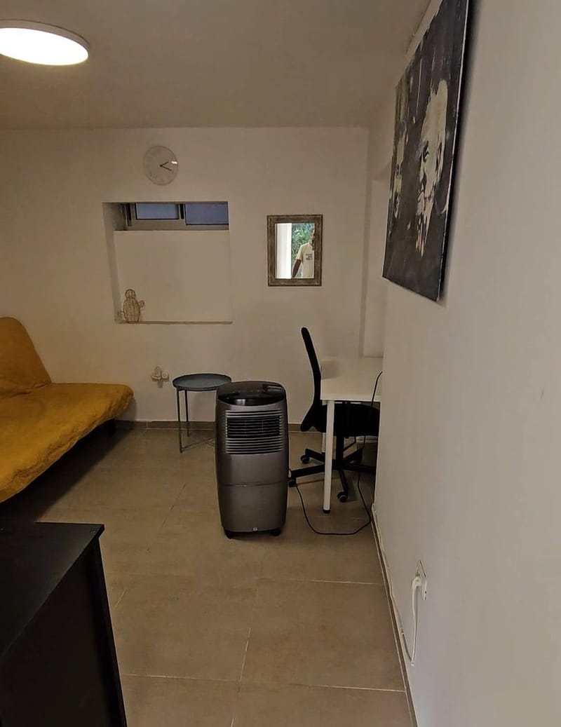 Photo from Facebook – Studio • ₪3,700, Givat Ram, Jerusalem (1)