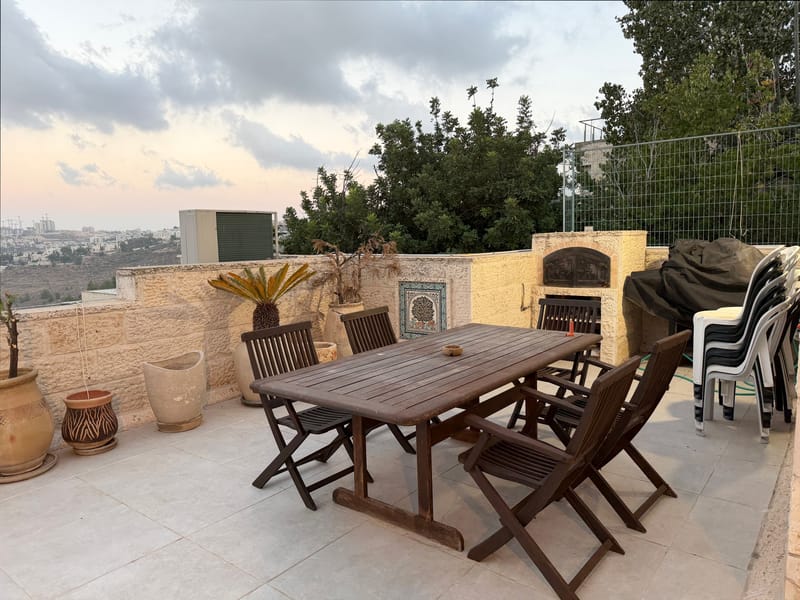 תמונה מפייסבוק – 5 חדרים • 12,800 ₪, מנחת (מלחה), ירושלים (1)