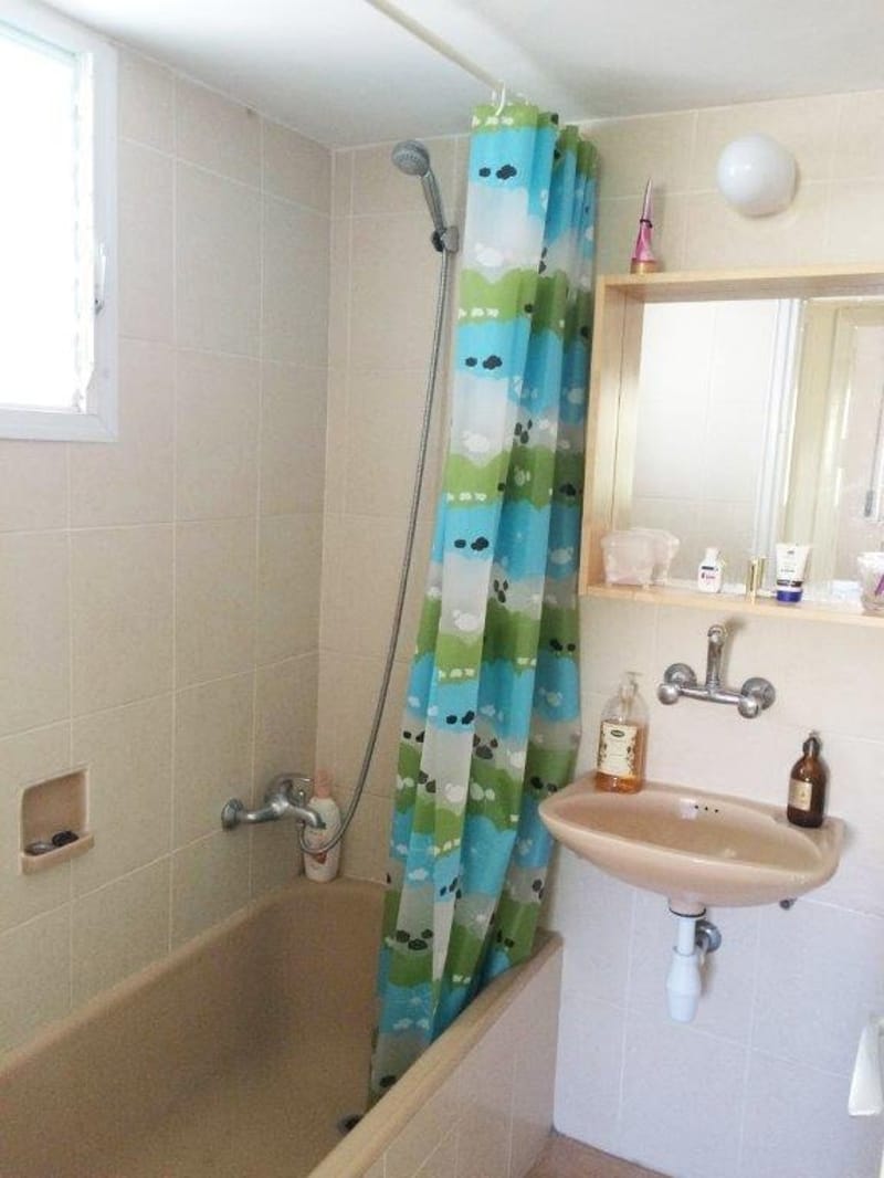 Photo from Facebook – Room in a shared apartment • ₪2,575, Beit HaKerem, Jerusalem (1)