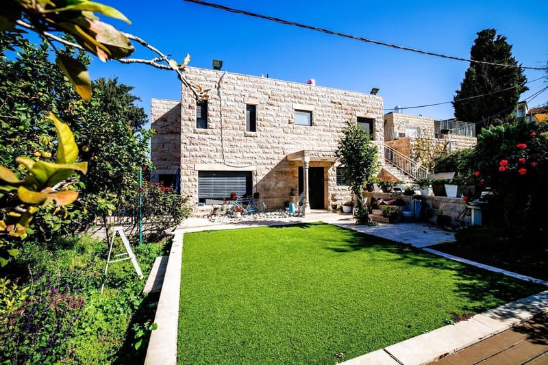 תמונה מפייסבוק – 5 חדרים • 6,980,000 ₪, ירושלים (1)