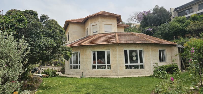 תמונה מפייסבוק – 8 חדרים • 8,450,000 ₪, ירושלים (1)