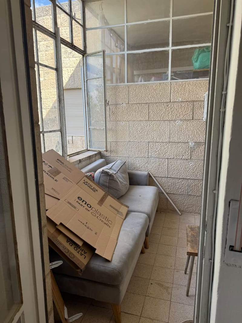 Photo from Facebook – Room in a shared apartment • ₪2,310, Rehavia, Jerusalem (1)