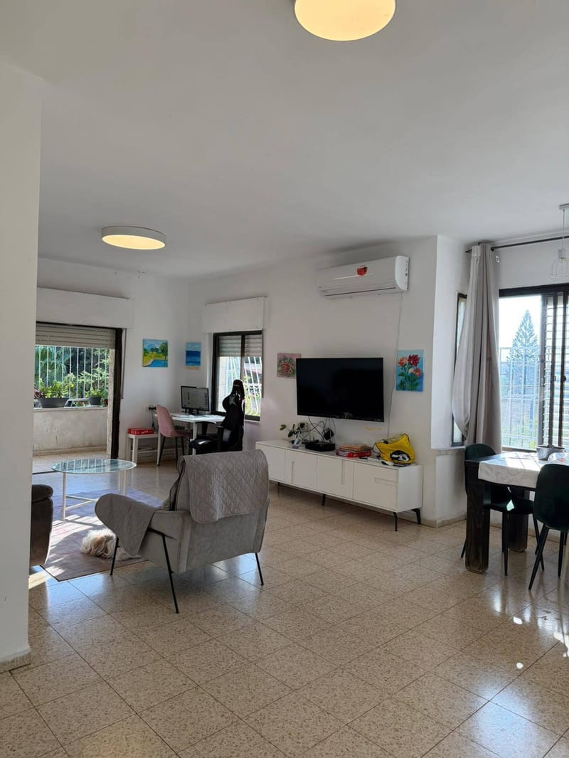 תמונה מפייסבוק – 4 חדרים • 8,000 ₪, ארנונה, ירושלים (1)