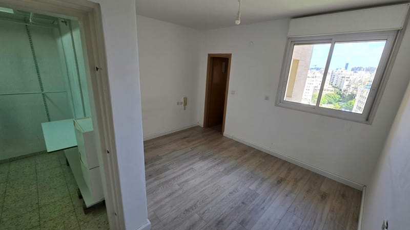 תמונה מפייסבוק – 4 חדרים • 10,700 ₪, סטימצקי, רמת אביב, תל אביב (1)