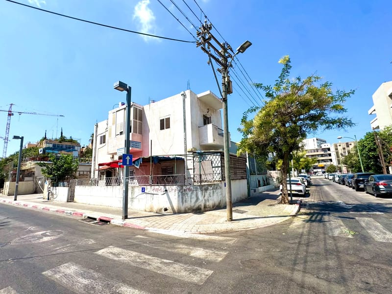 תמונה מפייסבוק – 3 חדרים • 5,900 ₪, מאור הגולה 10, שפירא, תל אביב (1)