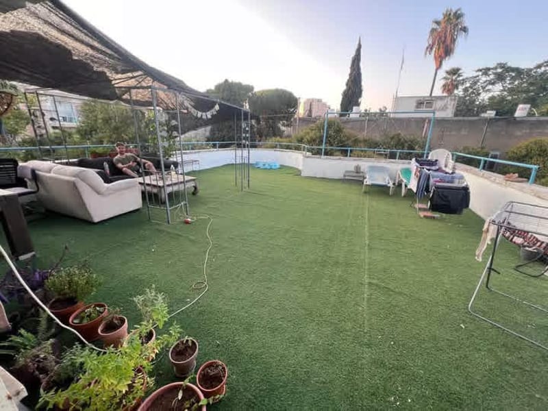 תמונה מפייסבוק – חדר בדירת שותפים • 1,900 ₪, עמק רפאים (המושבה הגרמנית), ירושלים (1)