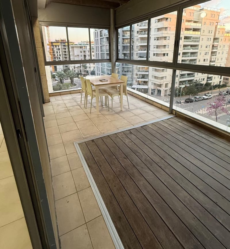 תמונה מפייסבוק – 3 חדרים • 11,000 ₪, נופי ים, תל אביב (1)