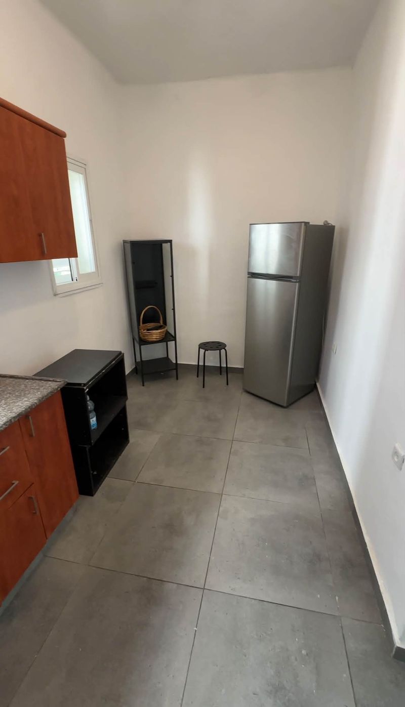 תמונה מפייסבוק – חדר בדירת שותפים • 2,800 ₪, גבעת הרצל, תל אביב (1)
