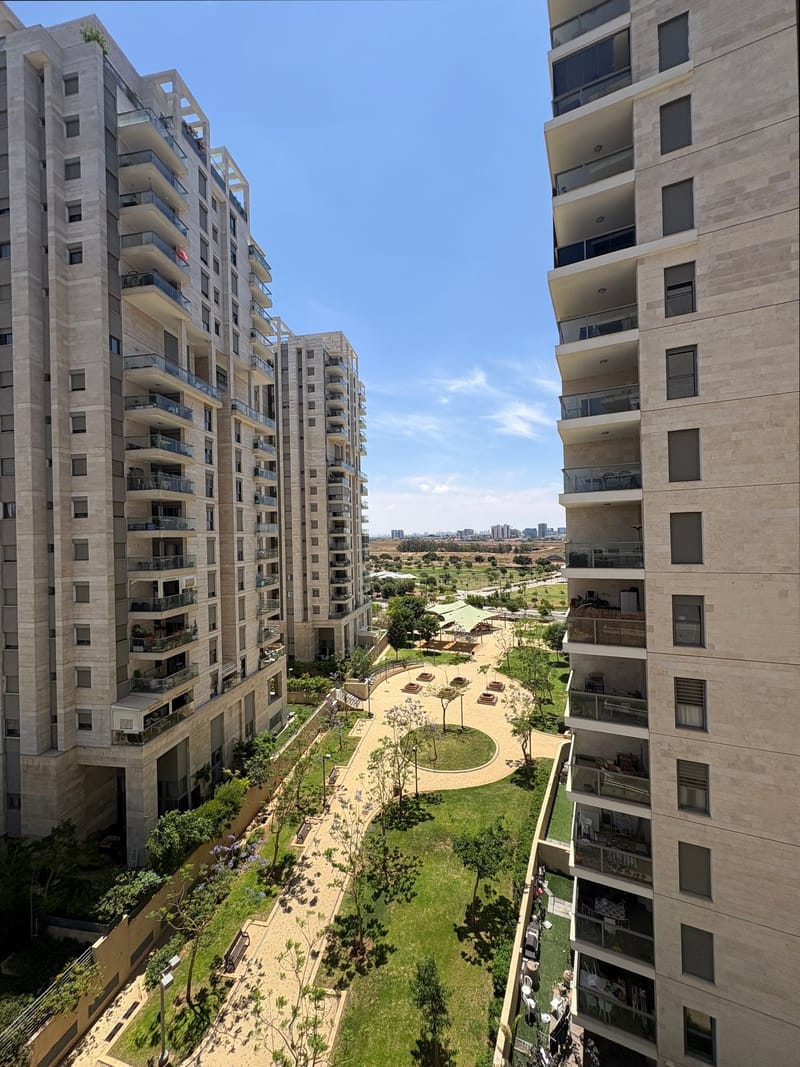 תמונה מפייסבוק – 4 חדרים • 2,880,000 ₪, שתולים, עזרא והארגזים, תל אביב (1)