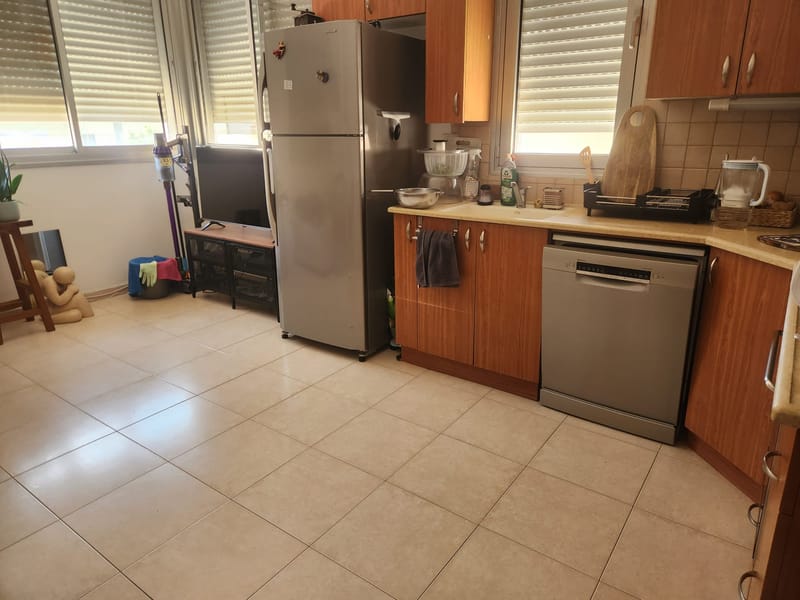 תמונה מפייסבוק – 2 חדרים • 6,050 ₪, נווה מגן, רמת השרון (1)