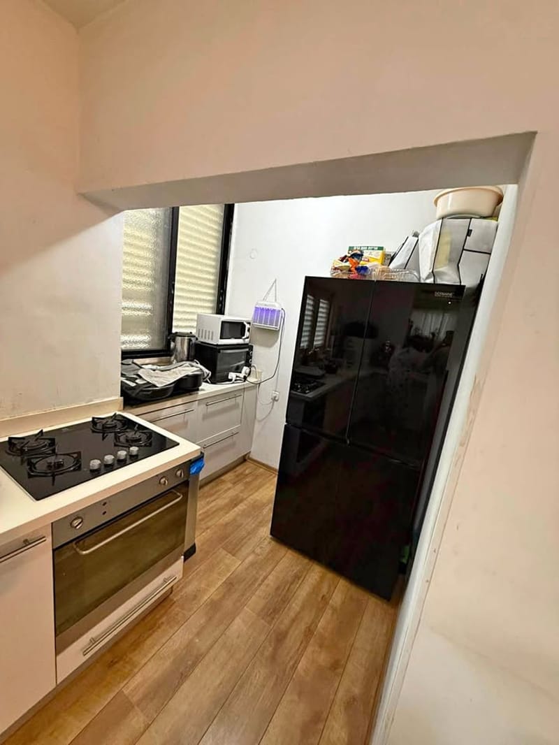 תמונה מפייסבוק – 5.5 חדרים • 8,200 ₪, קהילת ציון, מרכז, הרצליה (1)
