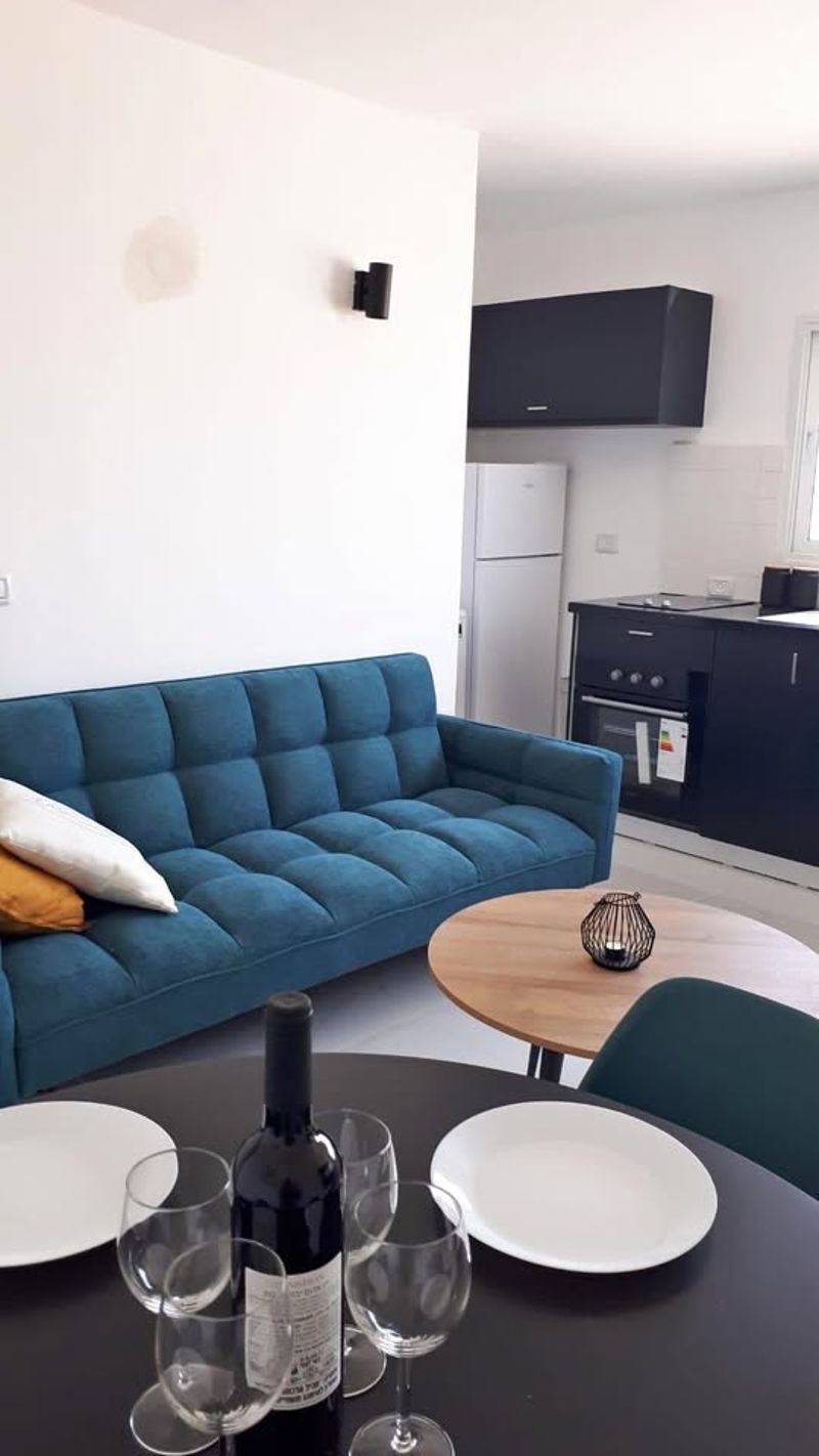 Photo from Facebook – 2 Rooms • ₪2,550, רגר/סנהדרין, Beit Yitzhak-Sha'ar Hefer (1)