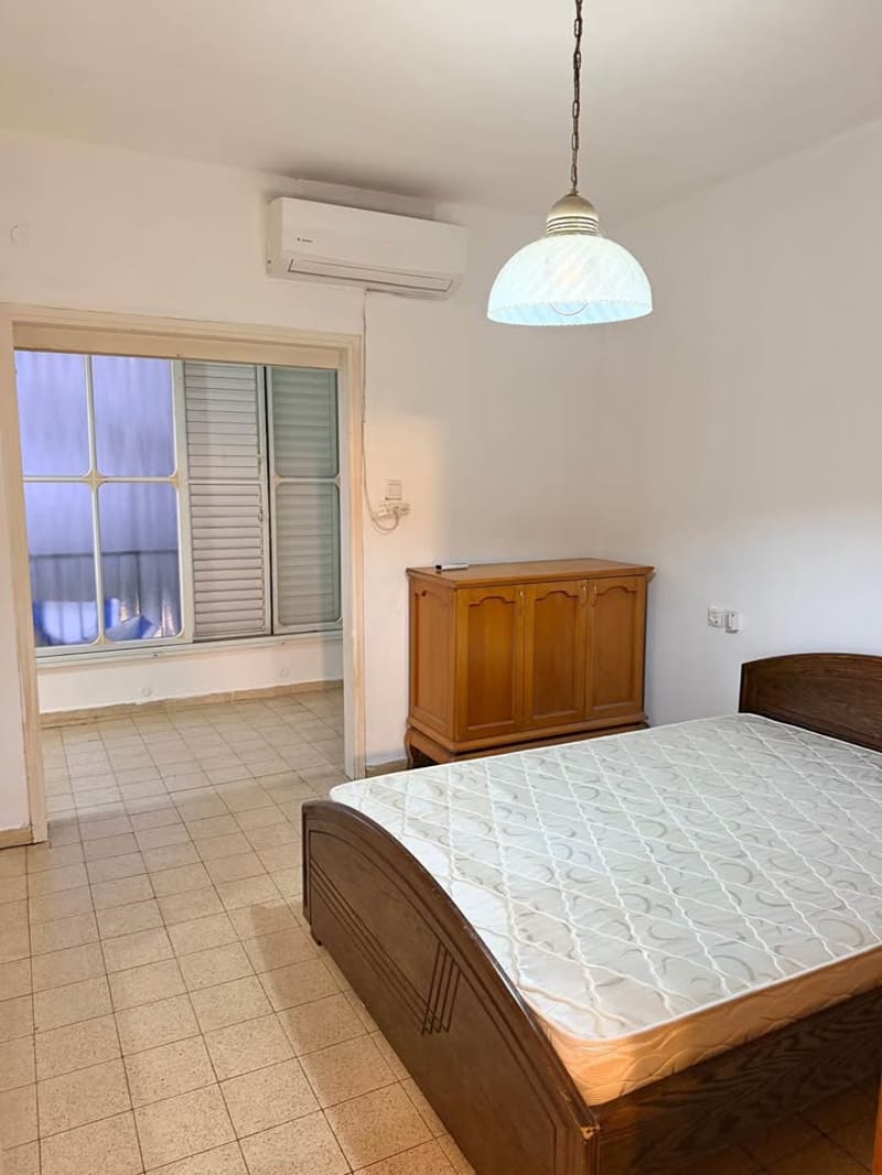 תמונה מפייסבוק – 3 חדרים • 4,300 ₪, רוטשילד, ניצנה, בת ים (1)