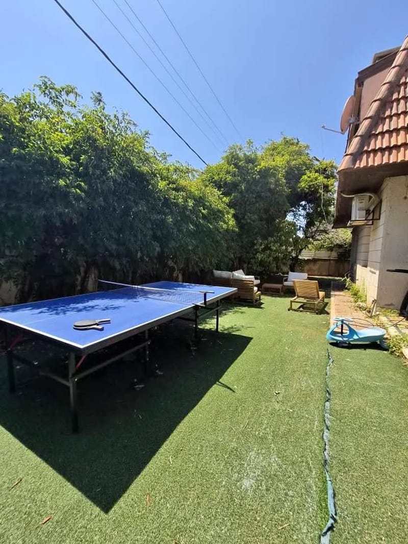 תמונה מפייסבוק – 4 חדרים • 18,900 ₪, הרצלייה פיתוח, הרצליה (1)