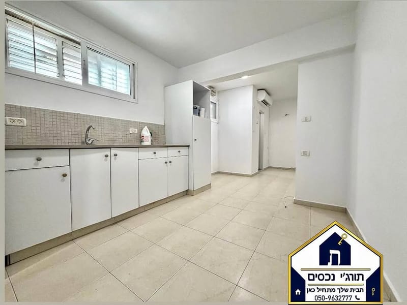 תמונה מפייסבוק – סטודיו • 3,300 ₪, ביאליק, מרכז העיר, רמת גן (1)