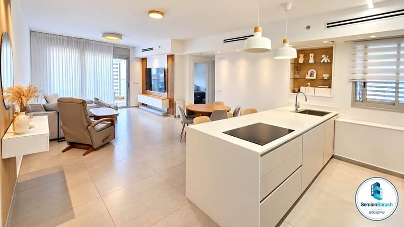 Photo from Facebook – 5 Rooms • ₪7,800, גאולה כהן, Nof HaSharon, Netanya (1)