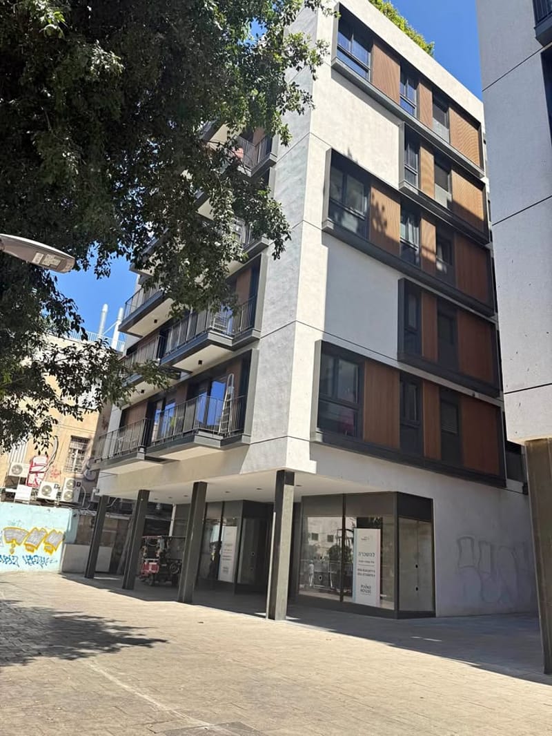 תמונה מפייסבוק – 3 חדרים • 10,500 ₪, אלנבי/אחד רעם, גורדון, הרצליה (1)