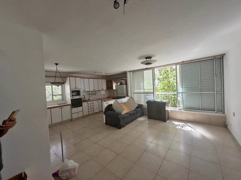 תמונה מפייסבוק – 4 חדרים • 5,500 ₪, נאות שקמה, ראשון לציון (1)