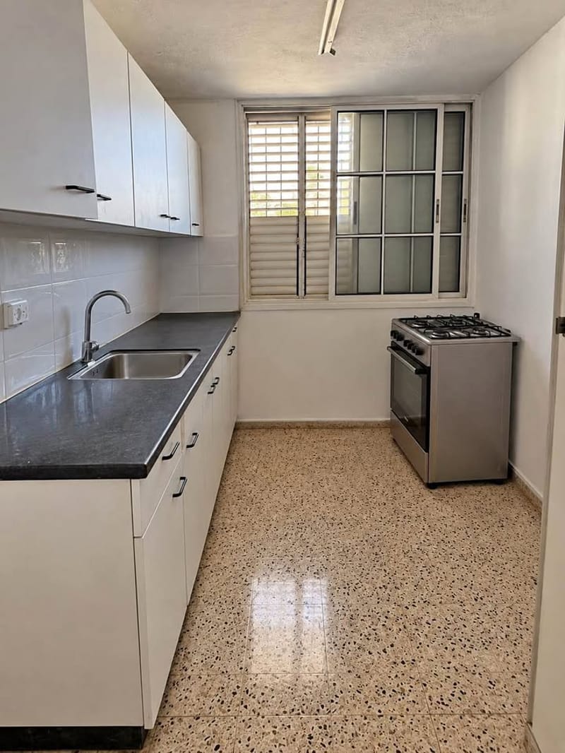 תמונה מפייסבוק – 3 חדרים • 4,200 ₪, הרב מינץ 16, רמב"ם, ראשון לציון (1)