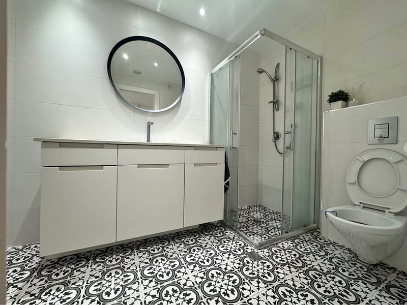 Photo from Facebook – 2.5 Rooms • ₪5,500, Merkaz, Kfar Saba (1)
