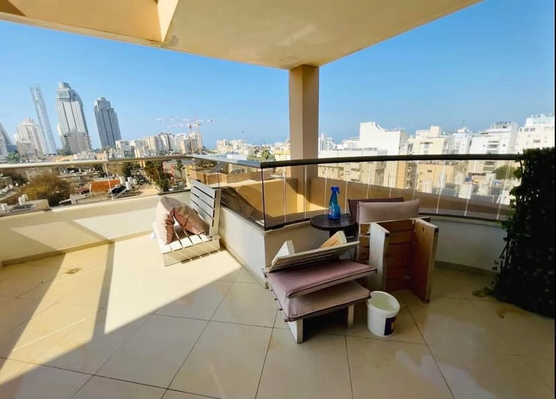 Photo from Facebook – 4 Rooms • ₪5,600, ויצמן 99, City Center Northwest, Netanya (1)