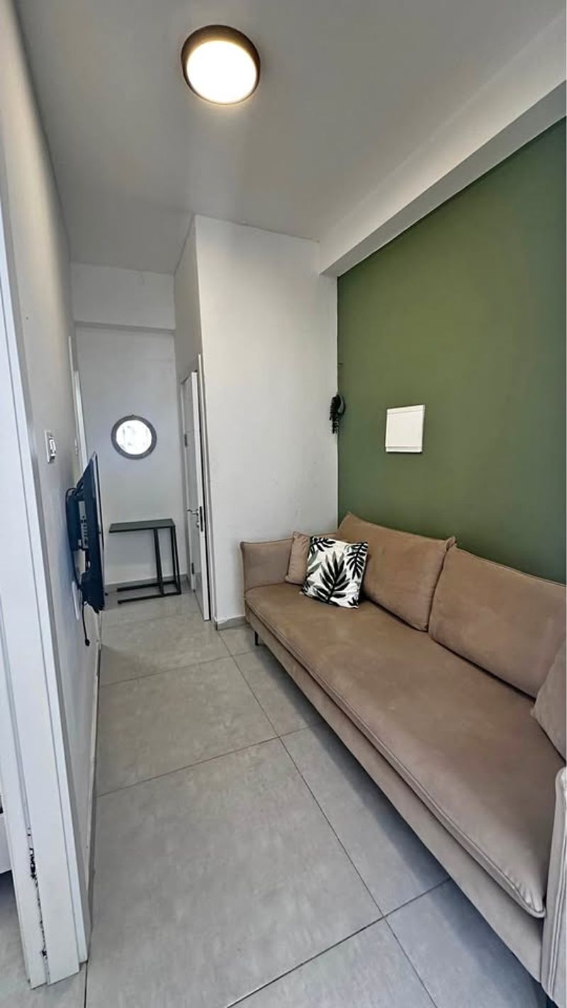 תמונה מפייסבוק – סטודיו • 2,200 ₪, רבי עקיבא, המיימוני, חיפה (1)