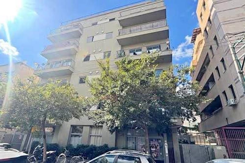 תמונה מפייסבוק – 2 חדרים • 5,000 ₪, י.ל. פרץ 42, בקעה, ירושלים (1)