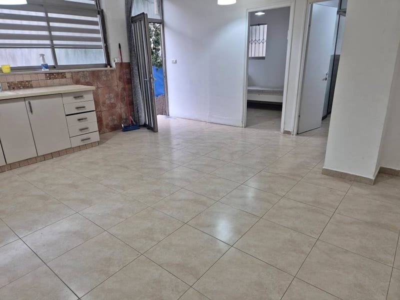 תמונה מפייסבוק – 3 חדרים • 4,700 ₪, ראשון לציון (1)