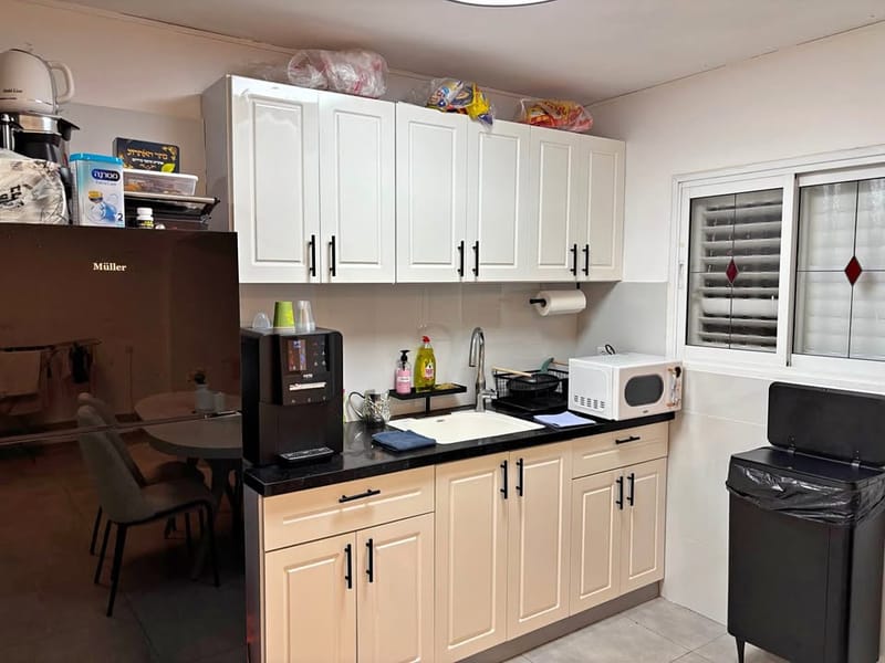 Фото с Facebook – Студия • 5,300 ₪, Кирьят Шалом, Тель-Авив (1)