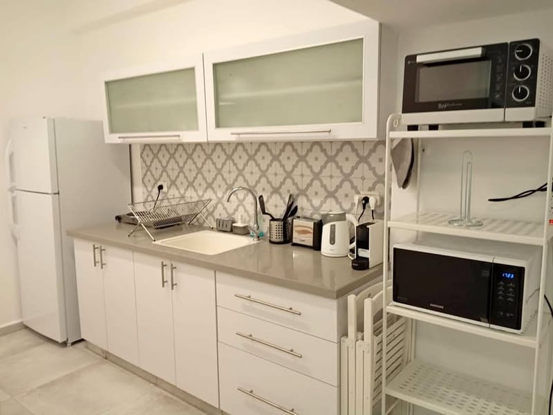 תמונה מפייסבוק – 2 חדרים • 3,800 ₪, ירושלים 55, רוטשילד - עצמאות, בת ים (1)