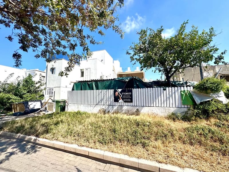 תמונה מפייסבוק – סטודיו • 3,700 ₪, קיבוץ גלויות 113, צפון יפו, תל אביב (1)