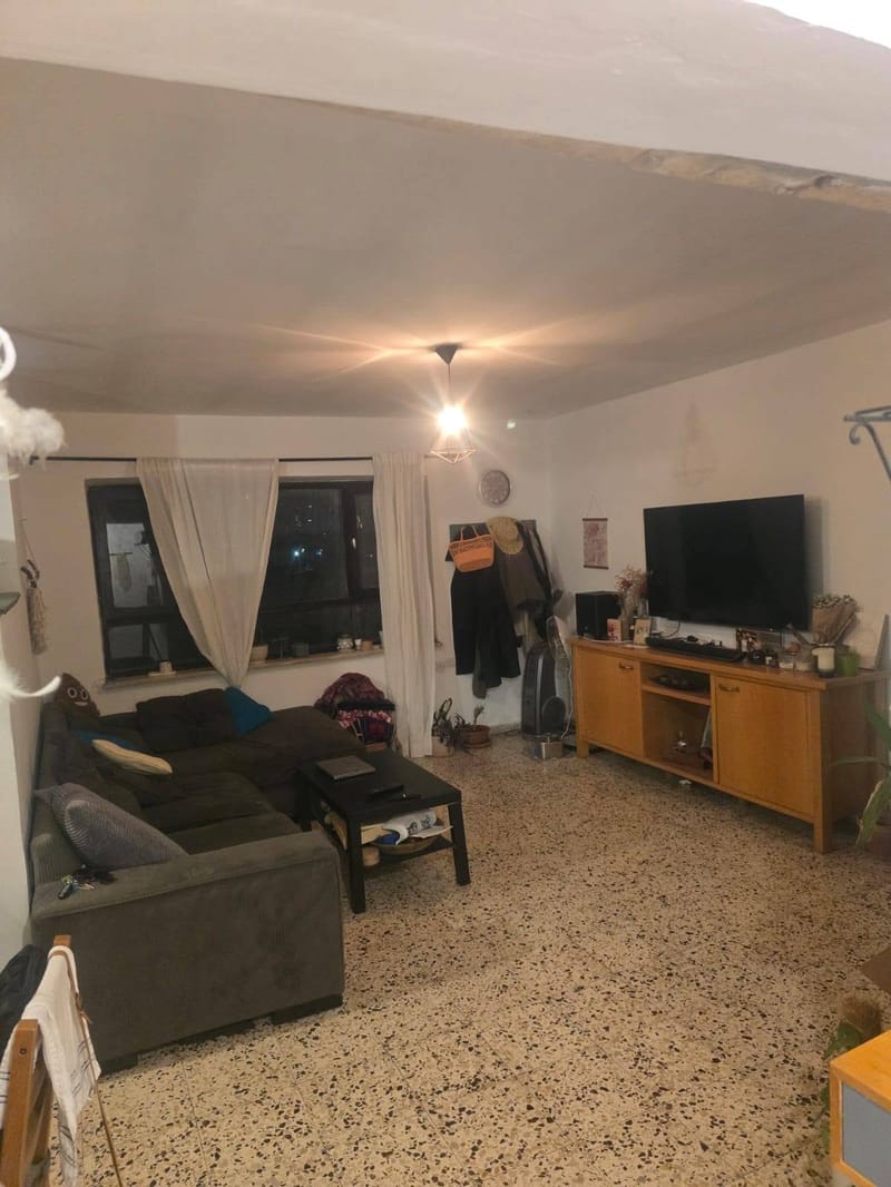תמונה מפייסבוק – 3 חדרים • 5,800 ₪, דרך חברון, גילה, ירושלים (1)