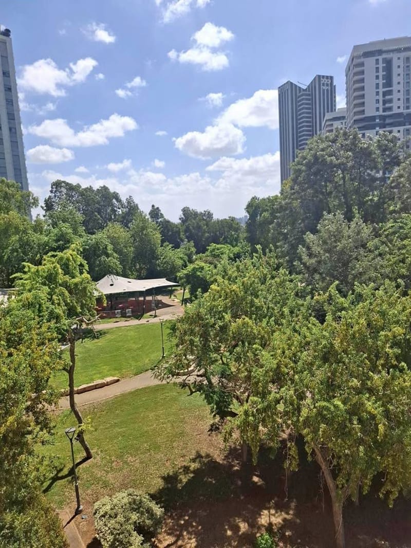 תמונה מפייסבוק – 5 חדרים עם שותפים • 6,500 ₪, נווה שרת, תל אביב (1)