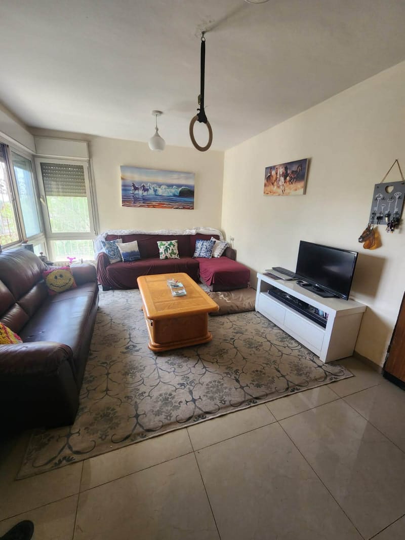 Фото с Facebook – 3.5 Комнаты • 4,900 ₪, מרדכי אלקחי, Восточный Тальпиот, Иерусалим (1)