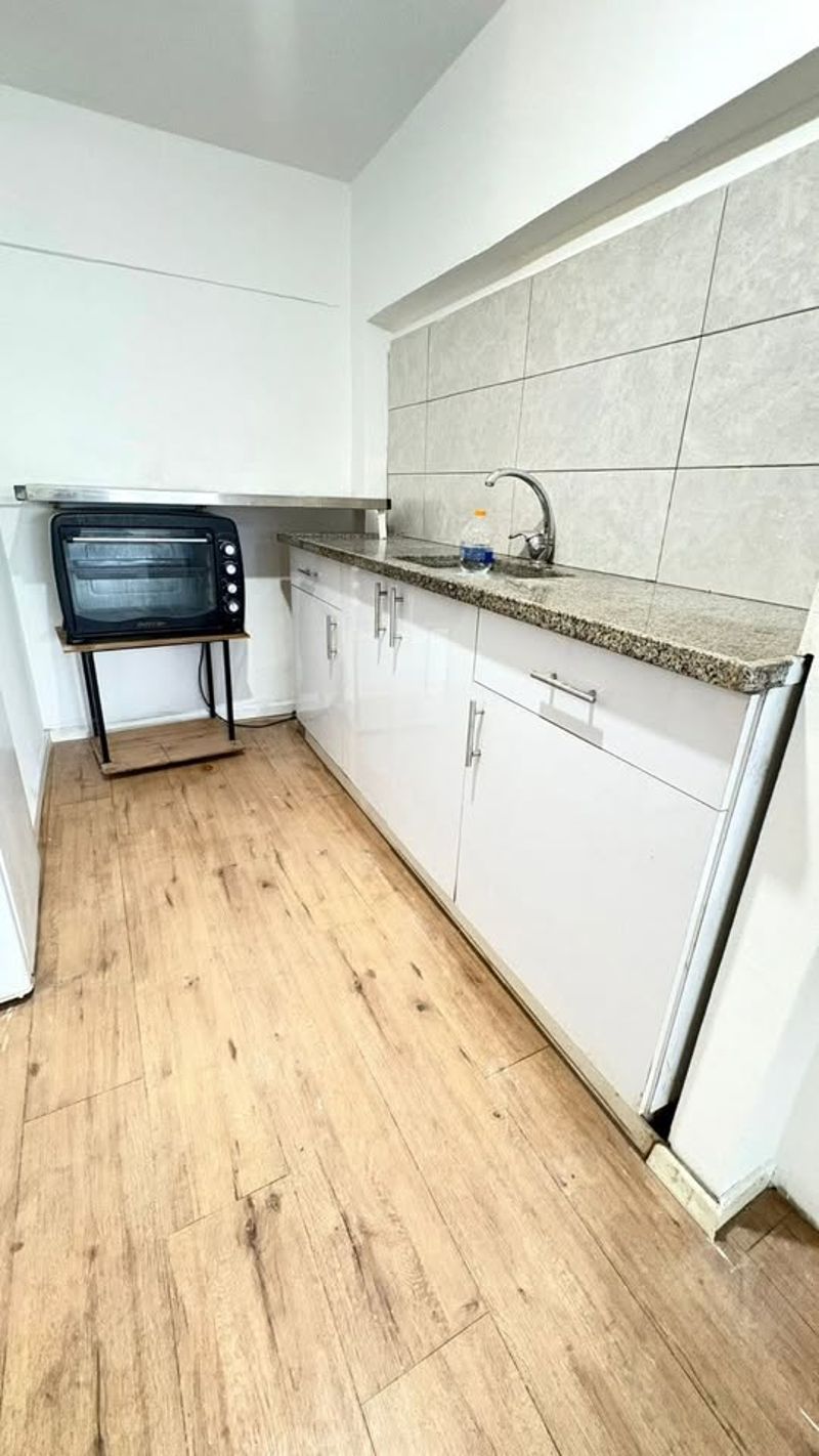 2 חדרים • 5,000 ₪ - Image 4