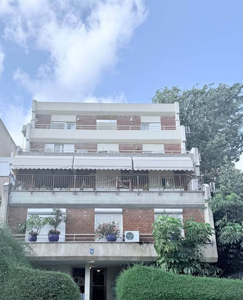 תמונה מפייסבוק – 5 חדרים • 8,200 ₪, הרצלייה הצעירה, הרצליה (1)