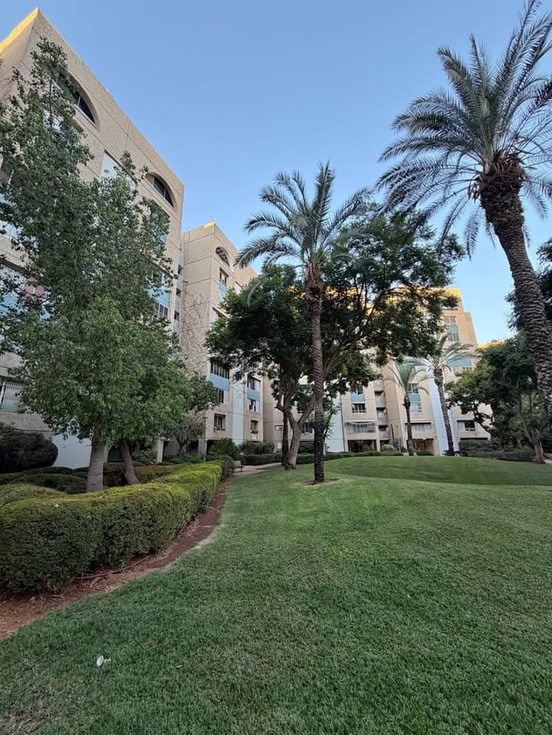 תמונה מפייסבוק – 4.5 חדרים • 5,900 ₪, רימון, קרית אונו (1)