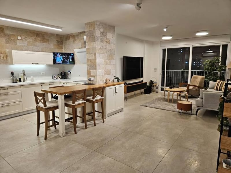 תמונה מפייסבוק – 4 חדרים • 6,200 ₪, חטיבת הנח"ל, חדרה, חדרה (1)