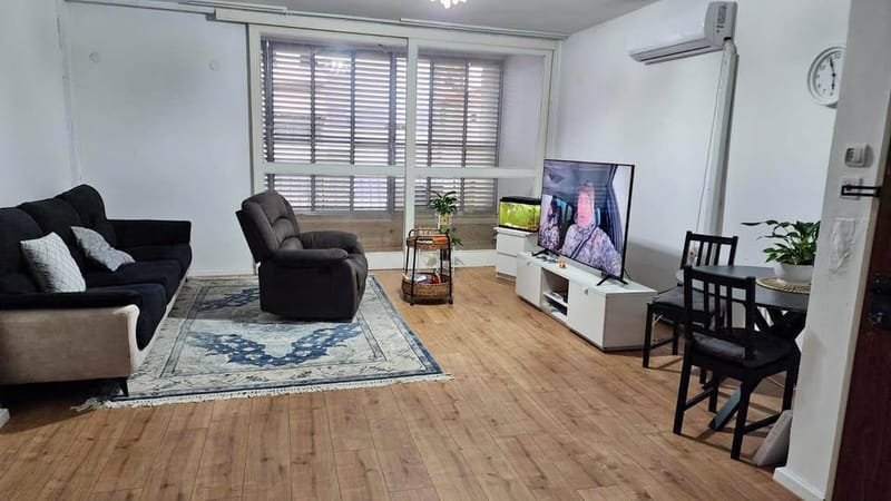Photo from Facebook – 3 Rooms • ₪5,200, Abramovitz, Rishon LeZion (1)